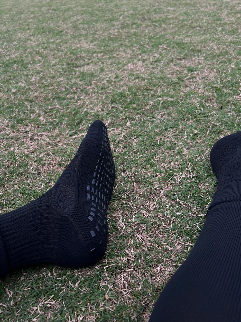 4x Pairs of Plain Grip Socks (Mixed)